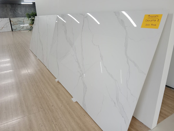 porcelain slabs on display 3