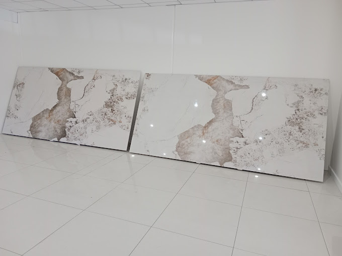 porcelain slabs on display 5
